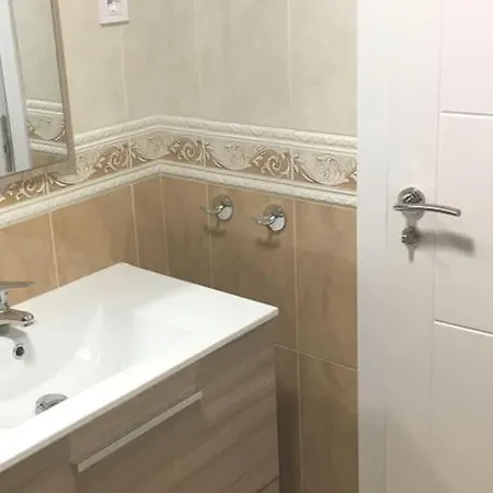 En Playa Boliches Apartamento